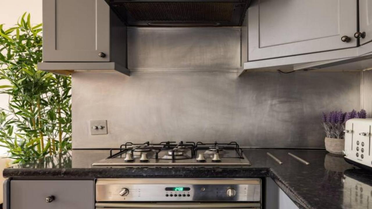 לונדון The West Kensington Apartments חדר תמונה