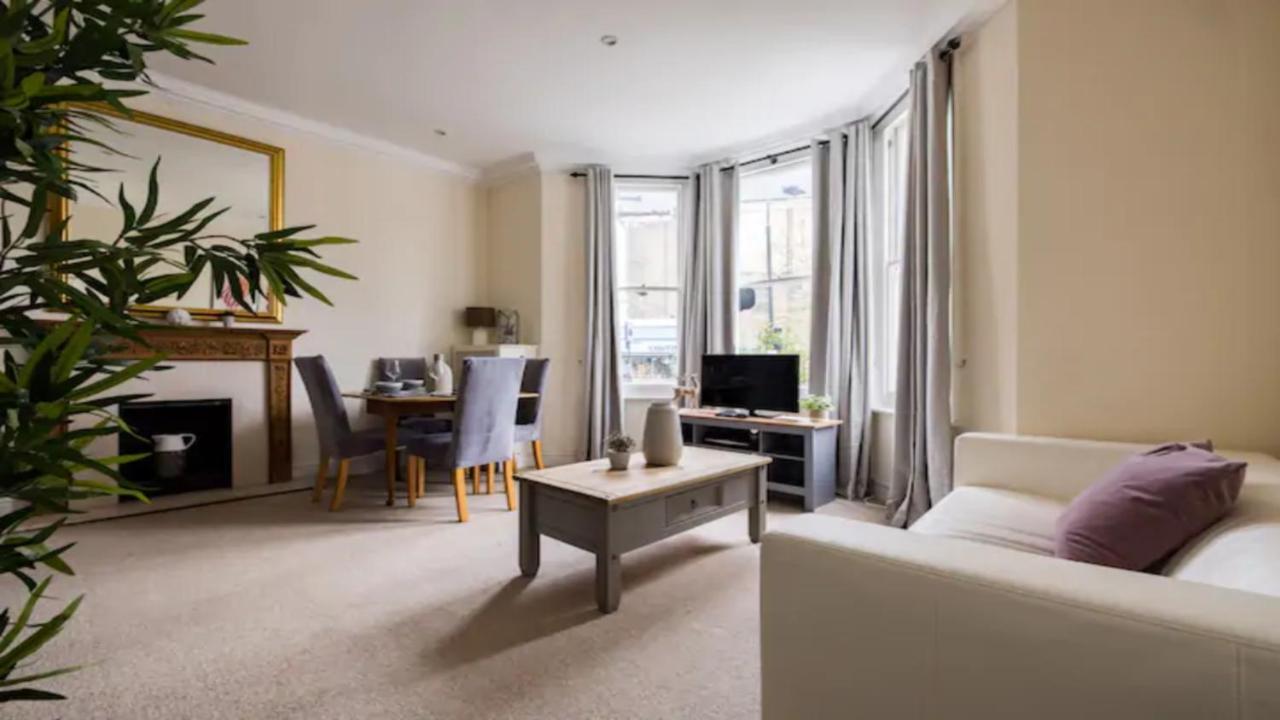 לונדון The West Kensington Apartments חדר תמונה