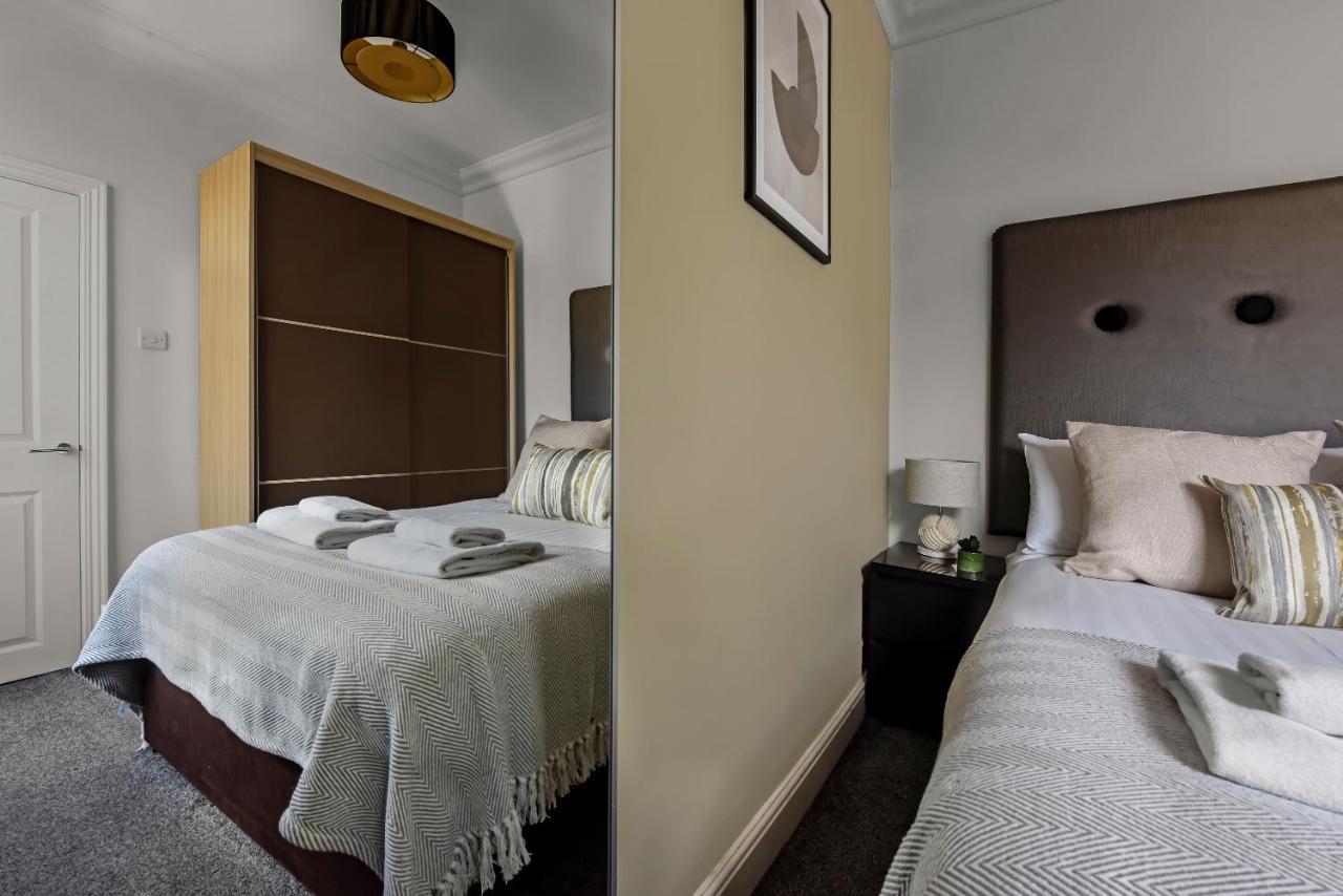 לונדון The West Kensington Apartments חדר תמונה